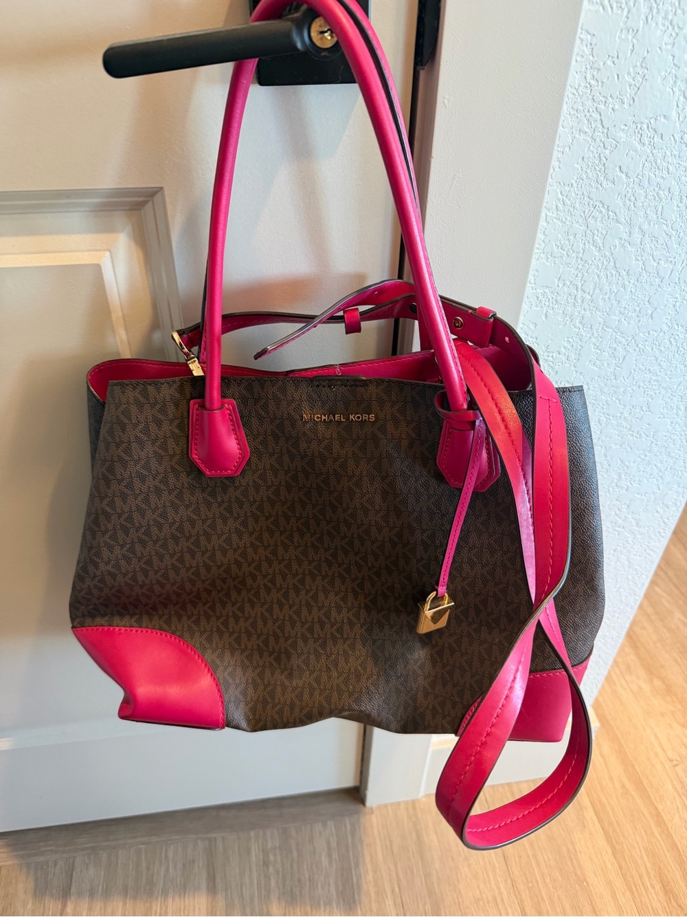 Michael Kors Mercer Gallery Large Center Zip Tote